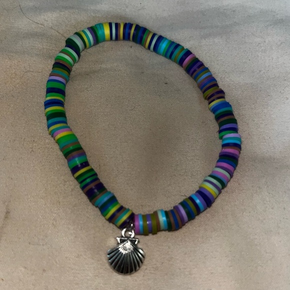 Handmade Clay Necklace and Bracelet Set - Picture 4 of 5